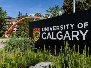 university of calgary scholarship to study in Canada